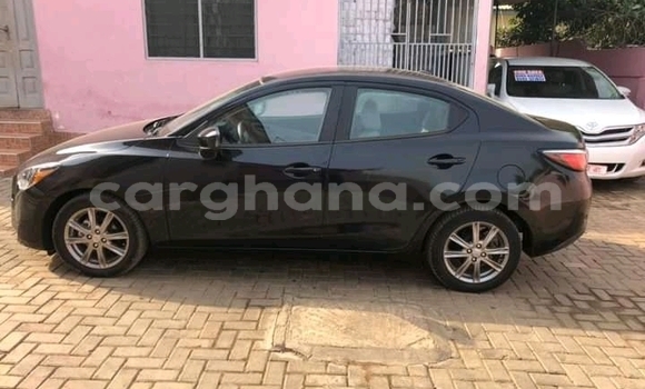 Ra Àlòkù Toyota Yaris Miiran Ọkọ̀ in Accra ni Greater Accra Ra Àlòkù Toyota Yaris Miiran Ọkọ̀ in Accra ni Greater Accra