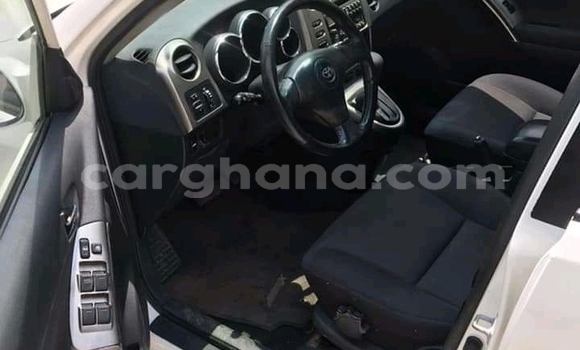 Buy Used Toyota Matrix White Car in Accra in Greater Accra Buy Used Toyota Matrix White Car in Accra in Greater Accra