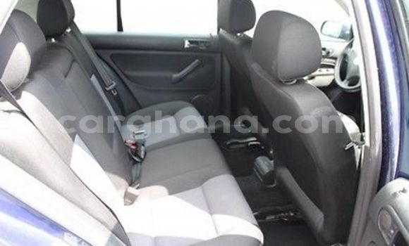 Buy Used Volkswagen Golf Blue Car in Sekondi–Takoradi Metropolitan in Western Buy Used Volkswagen Golf Blue Car in Sekondi–Takoradi Metropolitan in Western