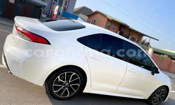 Buy Used Toyota Corolla II White Car in Accra in Greater Accra Buy Used Toyota Corolla II White Car in Accra in Greater Accra