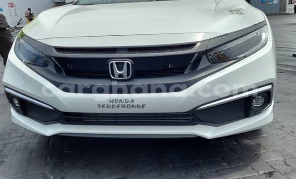 Buy Import Honda Civic White Car in Accra in Greater Accra Buy Import Honda Civic White Car in Accra in Greater Accra