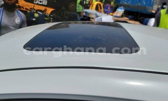 Buy Import Honda Civic White Car in Accra in Greater Accra Buy Import Honda Civic White Car in Accra in Greater Accra