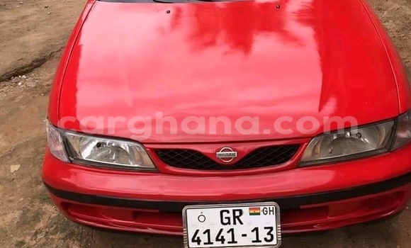 Ra Àlòkù Nissan Almera Red Ọkọ̀ in Accra ni Greater Accra