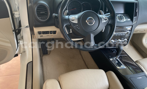 Buy Import Nissan Maxima White Car in Accra in Greater Accra Buy Import Nissan Maxima White Car in Accra in Greater Accra