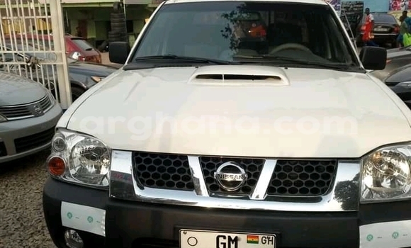 Buy Used Nissan Hardbody White Car in Kumasi in Ashanti Buy Used Nissan Hardbody White Car in Kumasi in Ashanti