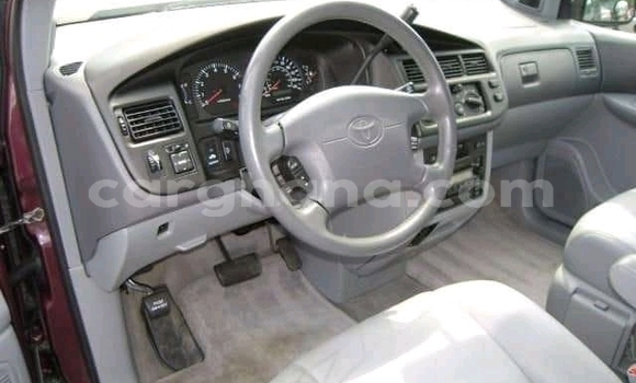 Ra Àlòkù Toyota Sienna Miiran Ọkọ̀ in Kumasi ni Ashanti Ra Àlòkù Toyota Sienna Miiran Ọkọ̀ in Kumasi ni Ashanti