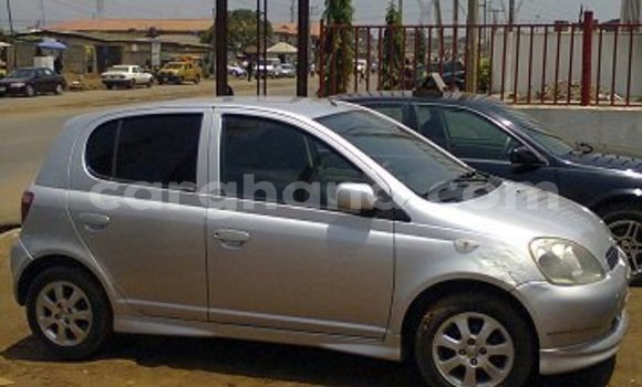 Ra Àlòkù Toyota Yaris Silver Ọkọ̀ in Sekondi–Takoradi Metropolitan ni Oorun Ra Àlòkù Toyota Yaris Silver Ọkọ̀ in Sekondi–Takoradi Metropolitan ni Oorun