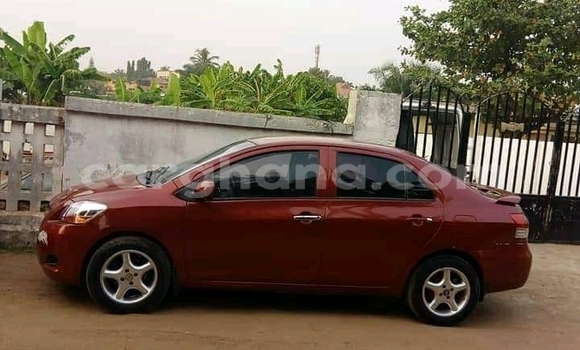Sayi Na hannu Toyota Yaris Red Mota in Accra a Greater Accra Sayi Na hannu Toyota Yaris Red Mota in Accra a Greater Accra