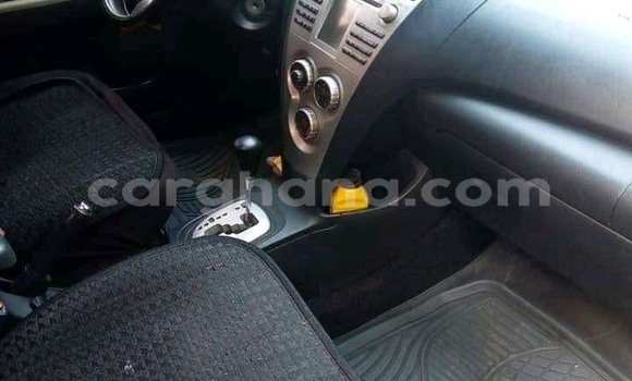 Sayi Na hannu Toyota Yaris Red Mota in Accra a Greater Accra Sayi Na hannu Toyota Yaris Red Mota in Accra a Greater Accra