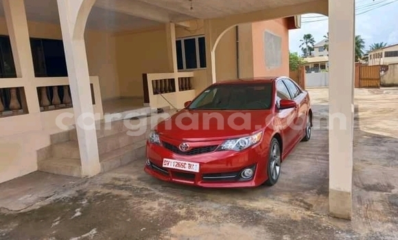 Sayi Na hannu Toyota Camry Red Mota in Accra a Greater Accra Sayi Na hannu Toyota Camry Red Mota in Accra a Greater Accra