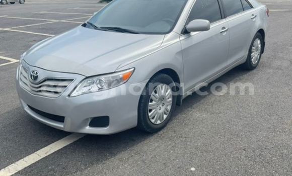 Sayi Na hannu Toyota Camry Azurfa Mota in Tema a Greater Accra Sayi Na hannu Toyota Camry Azurfa Mota in Tema a Greater Accra