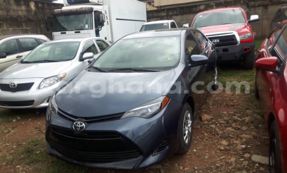 Sayi Na hannu Toyota Corolla Blue Mota in Tema a Greater Accra