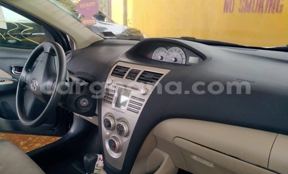Buy Used Toyota Yaris Blue Car in Sekondi–Takoradi Metropolitan in Western Buy Used Toyota Yaris Blue Car in Sekondi–Takoradi Metropolitan in Western