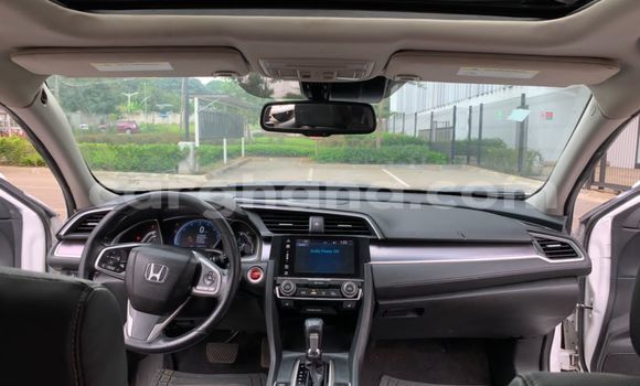 Buy Import Honda Civic White Car in Accra in Greater Accra Buy Import Honda Civic White Car in Accra in Greater Accra