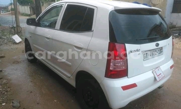 Sayi Na hannu Kia Picanto White Mota in Accra a Greater Accra Sayi Na hannu Kia Picanto White Mota in Accra a Greater Accra