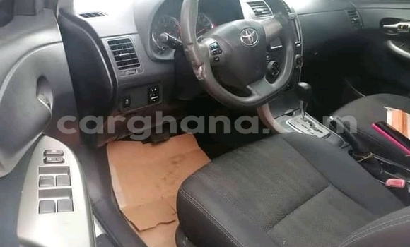 Sayi Na hannu Toyota Corolla White Mota in Accra a Greater Accra Sayi Na hannu Toyota Corolla White Mota in Accra a Greater Accra