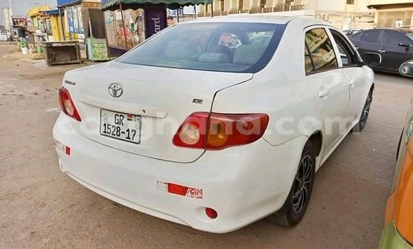 Buy Used Toyota Corolla White Car in Accra in Greater Accra Buy Used Toyota Corolla White Car in Accra in Greater Accra