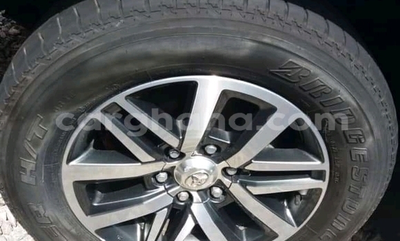 Ra Àlòkù Toyota Hilux Miiran Ọkọ̀ in Accra ni Greater Accra Ra Àlòkù Toyota Hilux Miiran Ọkọ̀ in Accra ni Greater Accra