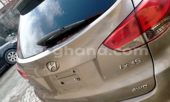 Ra Àlòkù Hyundai ix35 Brown Ọkọ̀ in Tema ni Greater Accra Ra Àlòkù Hyundai ix35 Brown Ọkọ̀ in Tema ni Greater Accra