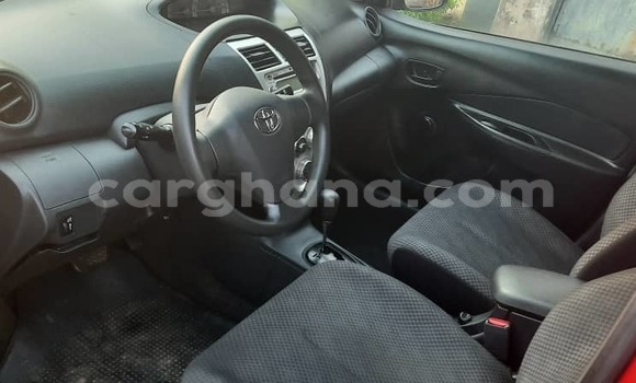 Ra Àlòkù Toyota Yaris Red Ọkọ̀ in Accra ni Greater Accra Ra Àlòkù Toyota Yaris Red Ọkọ̀ in Accra ni Greater Accra