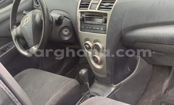 Ra Àlòkù Toyota Yaris Black Ọkọ̀ in Accra ni Greater Accra Ra Àlòkù Toyota Yaris Black Ọkọ̀ in Accra ni Greater Accra