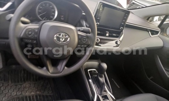 Ra Àlòkù Toyota Corolla Silver Ọkọ̀ in Accra ni Greater Accra Ra Àlòkù Toyota Corolla Silver Ọkọ̀ in Accra ni Greater Accra