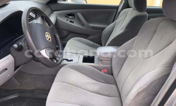 Ra Àlòkù Toyota Camry Silver Ọkọ̀ in Accra ni Greater Accra Ra Àlòkù Toyota Camry Silver Ọkọ̀ in Accra ni Greater Accra