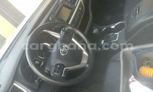 Sayi Na hannu Toyota Highlander White Mota in Accra a Greater Accra Sayi Na hannu Toyota Highlander White Mota in Accra a Greater Accra