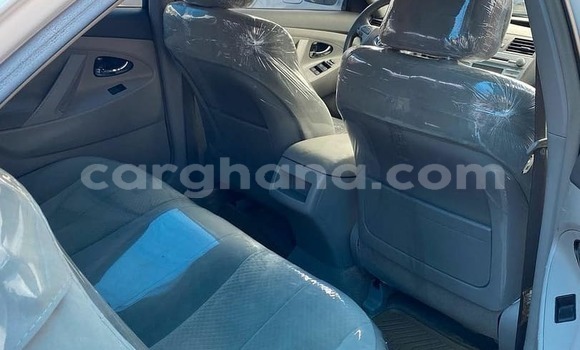 Buy Used Toyota Camry White Car in Accra in Greater Accra Buy Used Toyota Camry White Car in Accra in Greater Accra