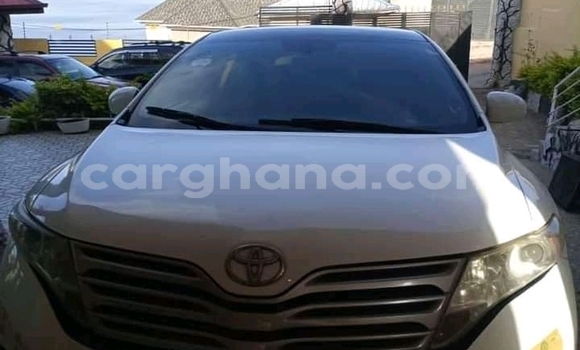 Buy Used Toyota Venza White Car in Accra in Greater Accra Buy Used Toyota Venza White Car in Accra in Greater Accra