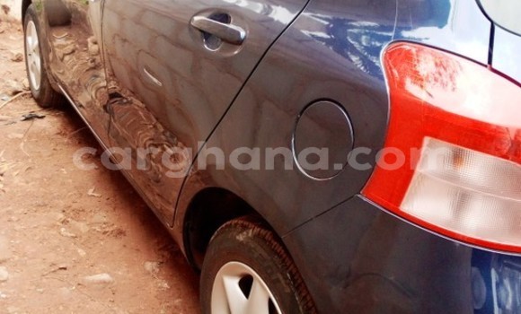 Buy Used Toyota Vitz Blue Car in Accra in Greater Accra Buy Used Toyota Vitz Blue Car in Accra in Greater Accra