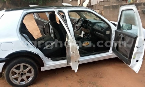 Buy Used Volkswagen Golf GTI White Car in Accra in Greater Accra Buy Used Volkswagen Golf GTI White Car in Accra in Greater Accra
