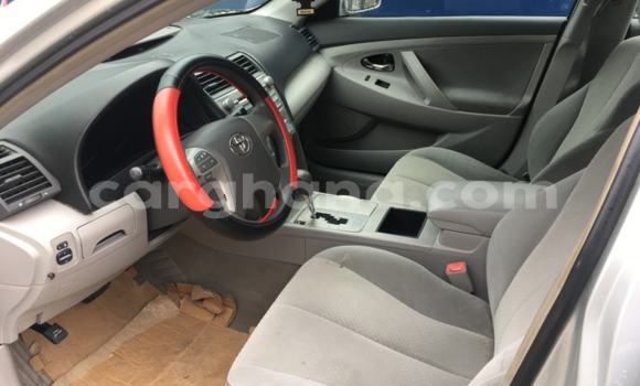 Sayi Na hannu Toyota Camry Azurfa Mota in Tema a Greater Accra Sayi Na hannu Toyota Camry Azurfa Mota in Tema a Greater Accra