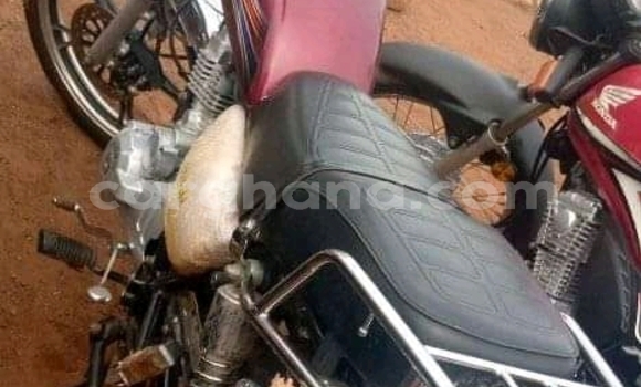 Ra Àlòkù Ebr Motorcycles RR Red Mọto in Accra ni Greater Accra Ra Àlòkù Ebr Motorcycles RR Red Mọto in Accra ni Greater Accra