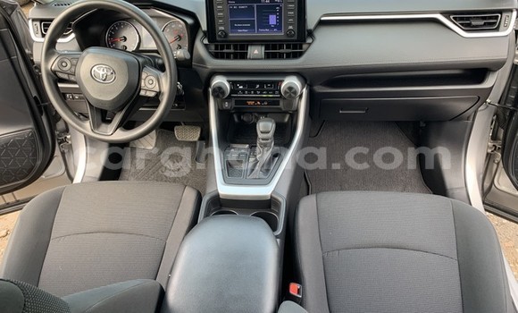 Buy Used Toyota RAV4 Beige Car in Sekondi–Takoradi Metropolitan in Western Buy Used Toyota RAV4 Beige Car in Sekondi–Takoradi Metropolitan in Western