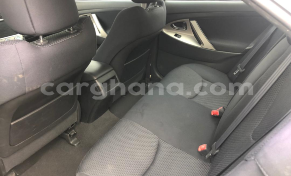 Sayi Na hannu Toyota Camry White Mota in Tema a Greater Accra Sayi Na hannu Toyota Camry White Mota in Tema a Greater Accra
