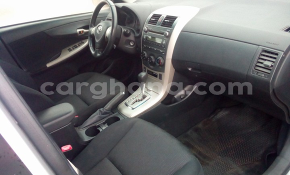 Sayi Na hannu Toyota Corolla Azurfa Mota in Tema a Greater Accra Sayi Na hannu Toyota Corolla Azurfa Mota in Tema a Greater Accra