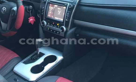 Buy Used Toyota Camry Silver Car in Sekondi–Takoradi Metropolitan in Western Buy Used Toyota Camry Silver Car in Sekondi–Takoradi Metropolitan in Western