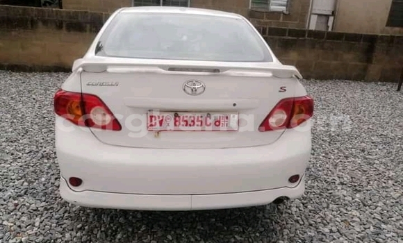 Buy Used Toyota Corolla White Car in Accra in Greater Accra Buy Used Toyota Corolla White Car in Accra in Greater Accra