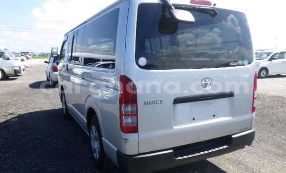 Sayi Na hannu Toyota Hiace Sauran Mota in Accra a Greater Accra Sayi Na hannu Toyota Hiace Sauran Mota in Accra a Greater Accra