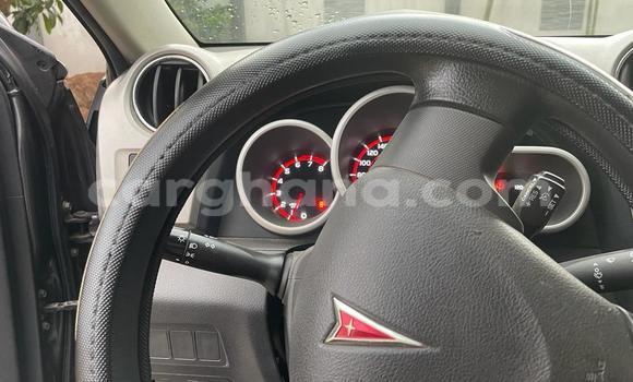 Buy Used Pontiac Vibe Black Car in Accra in Greater Accra Buy Used Pontiac Vibe Black Car in Accra in Greater Accra