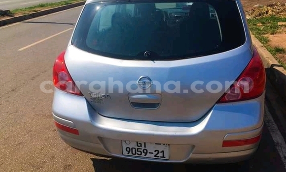 Buy Used Nissan Livina Silver Car in Accra in Greater Accra Buy Used Nissan Livina Silver Car in Accra in Greater Accra