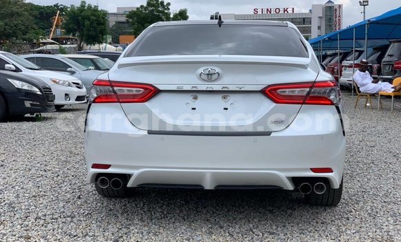 Buy Used Toyota Camry (Japan) White Car in Sekondi–Takoradi Metropolitan in Western