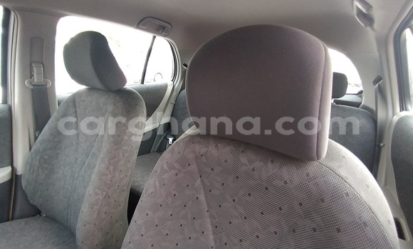 Ra Àlòkù Toyota Vitz Silver Ọkọ̀ in Tema ni Greater Accra Ra Àlòkù Toyota Vitz Silver Ọkọ̀ in Tema ni Greater Accra