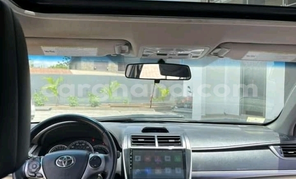 Ra Àlòkù Toyota Camry Black Ọkọ̀ in Accra ni Greater Accra Ra Àlòkù Toyota Camry Black Ọkọ̀ in Accra ni Greater Accra