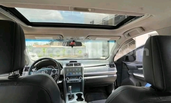 Ra Àlòkù Toyota Camry Black Ọkọ̀ in Accra ni Greater Accra Ra Àlòkù Toyota Camry Black Ọkọ̀ in Accra ni Greater Accra