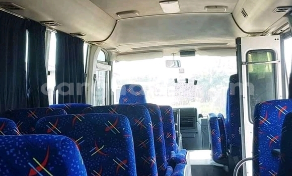 Sayi Na hannu Nissan 280ZX White Mota in Accra a Greater Accra Sayi Na hannu Nissan 280ZX White Mota in Accra a Greater Accra