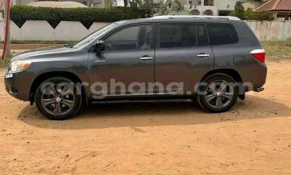 Ra Àlòkù Toyota Highlander Miiran Ọkọ̀ in Accra ni Greater Accra
