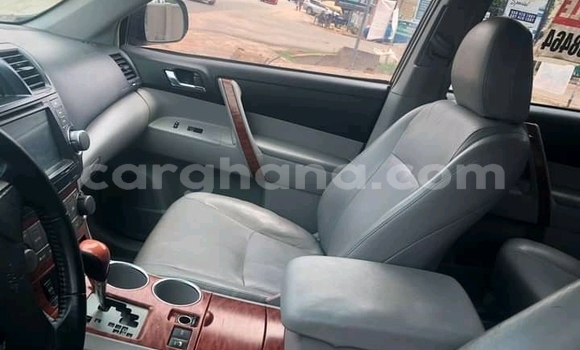 Buy Used Toyota Highlander Other Car in Accra in Greater Accra Buy Used Toyota Highlander Other Car in Accra in Greater Accra