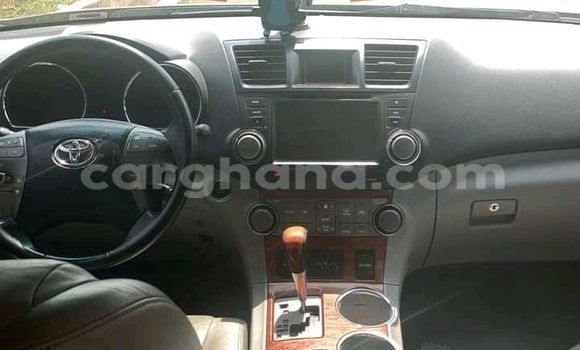 Buy Used Toyota Highlander Other Car in Accra in Greater Accra Buy Used Toyota Highlander Other Car in Accra in Greater Accra